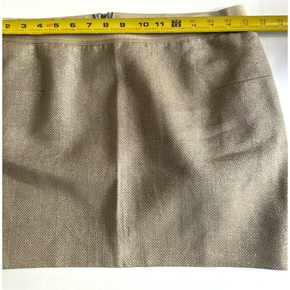Tan Textured Mini Skirt With Back Zipper Closure Size 8 - Picture 6 of 9